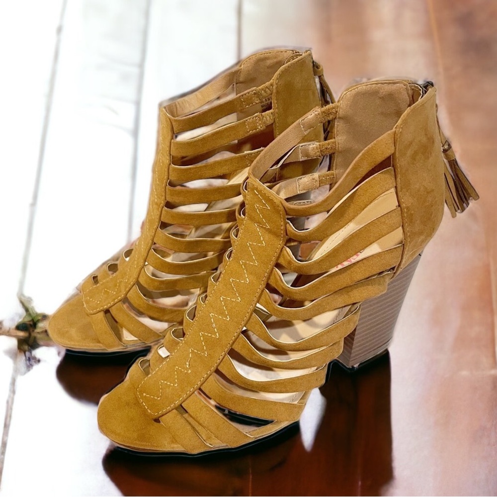 Just Fab Size 8.5‎ Brown Caged Strappy Block Heel Shoe